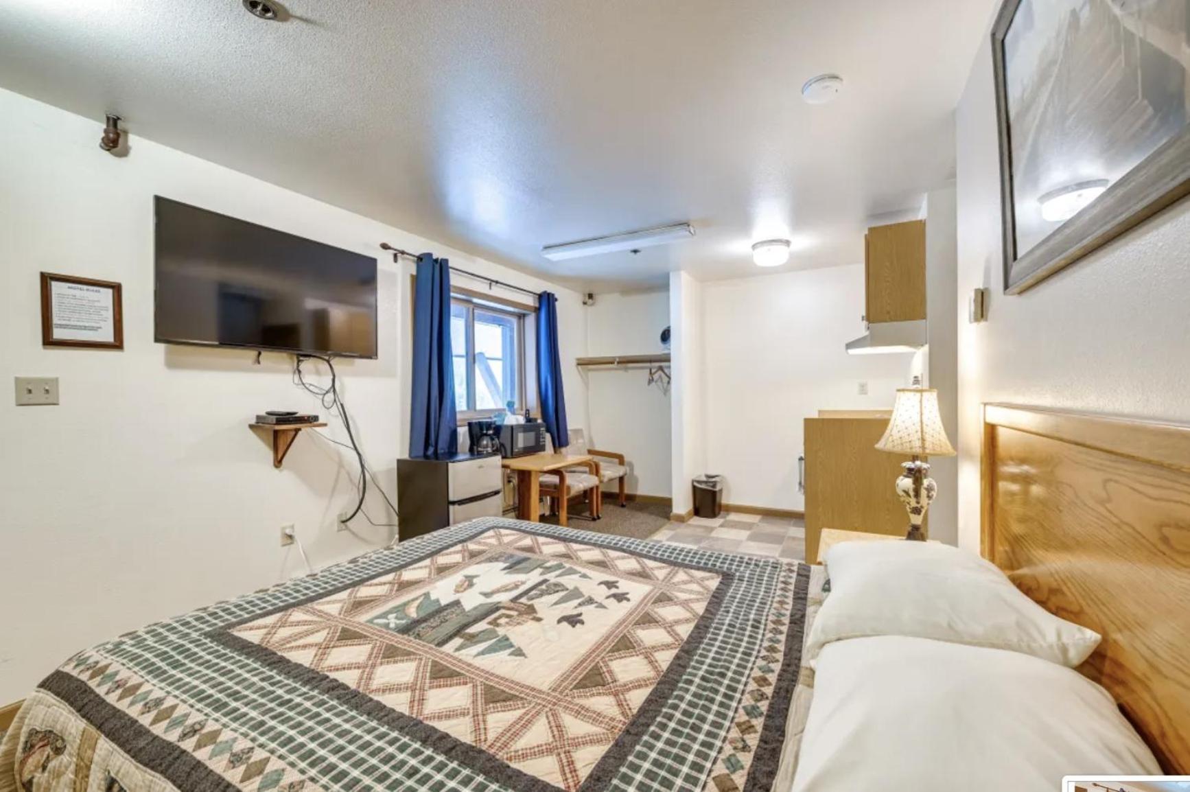 Alpine Inn Motel Cooper Landing Экстерьер фото